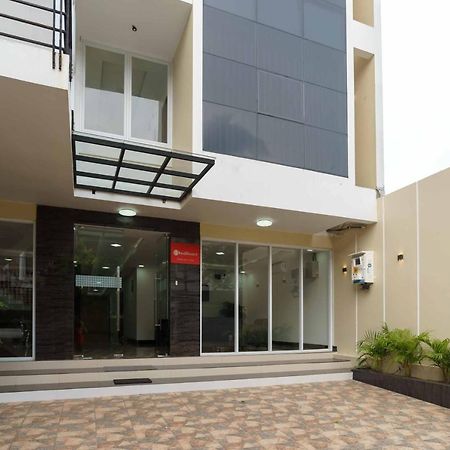 Reddoorz Plus Near Eka Hospital Bsd 5 Dadap Exterior foto